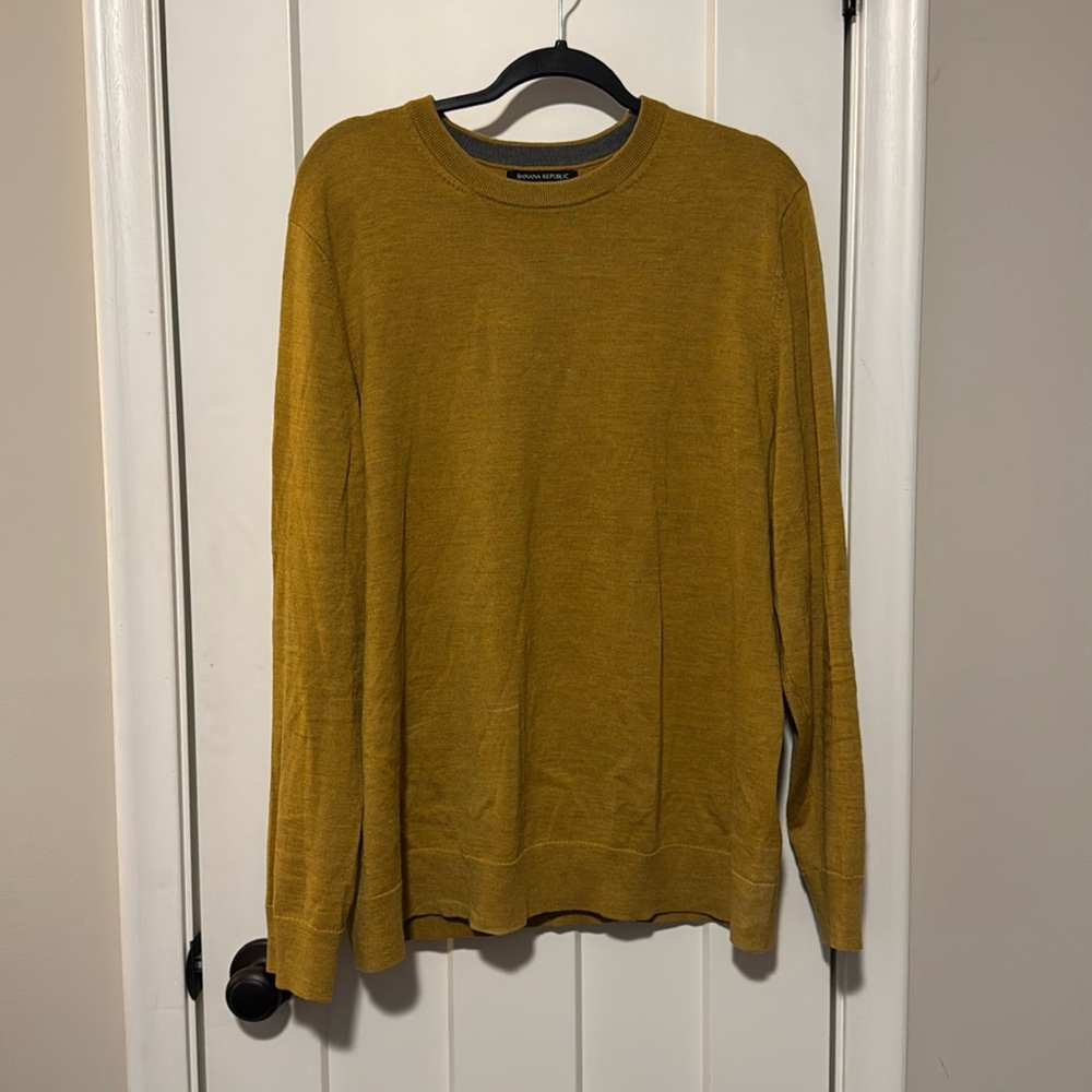 Banana Republic Italian Merino Wool Crewneckk